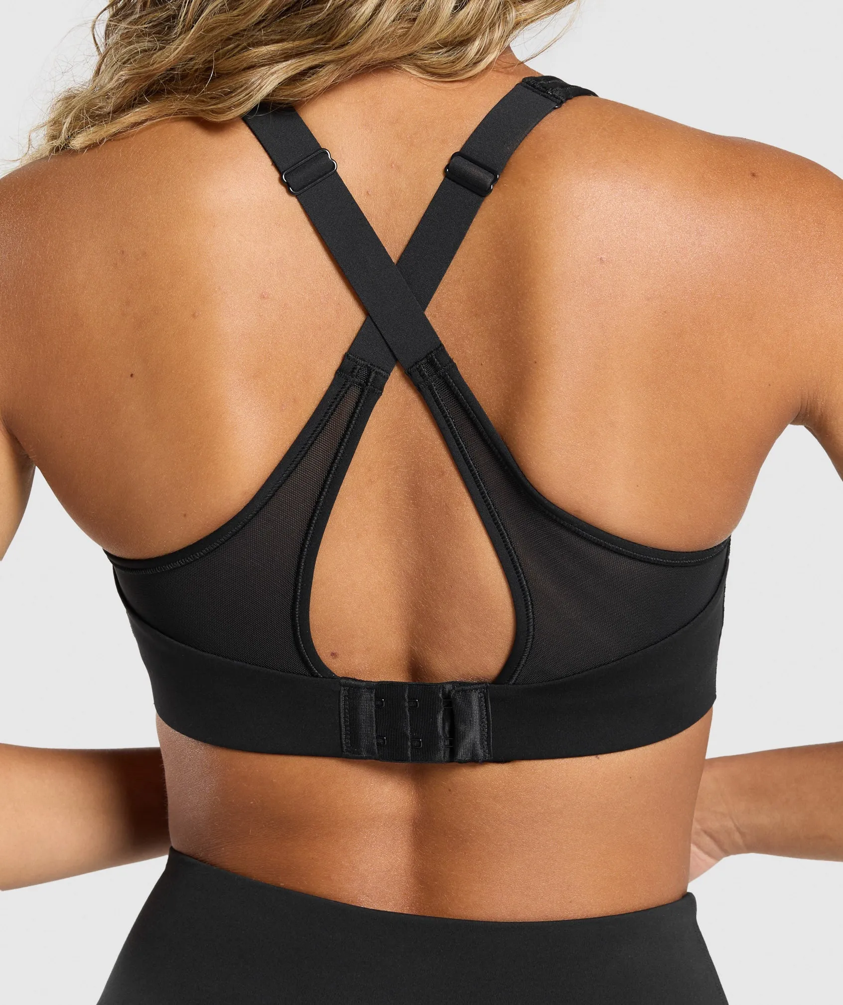 Gymshark Alpha High Support Sports Bra - Black