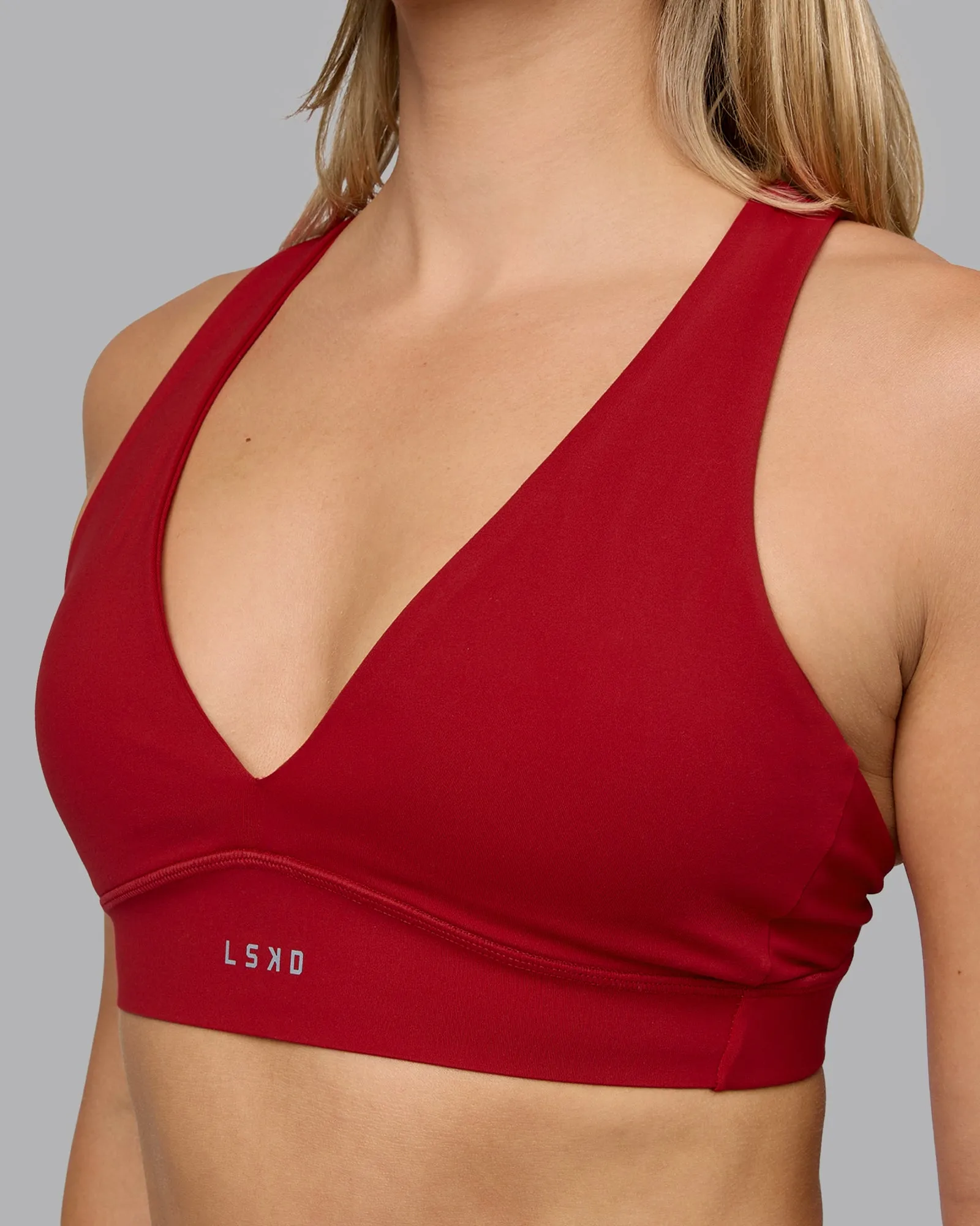 Poise Sports Bra - Cherry Red