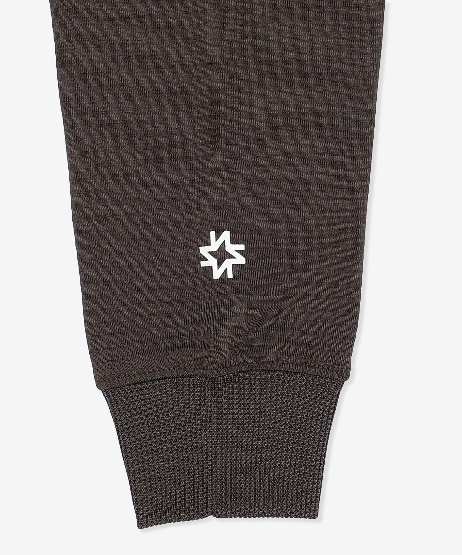 WAFFLE HIGH NECK LONGSLEEVE - BLACK