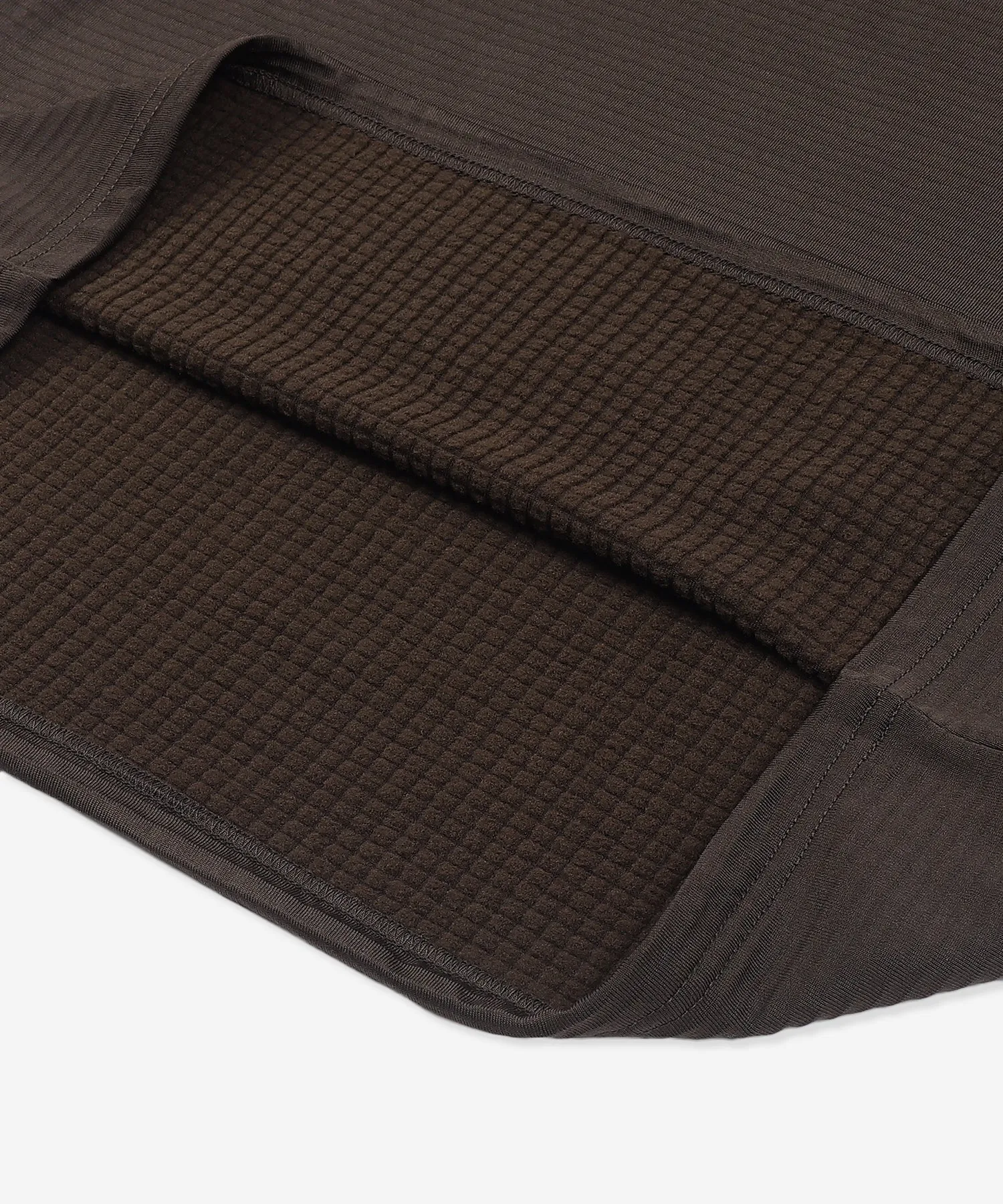 WAFFLE HIGH NECK LONGSLEEVE - BLACK
